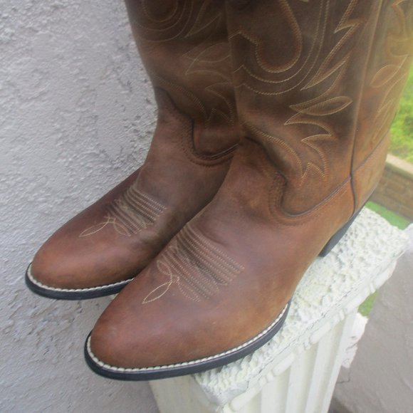 ARIAT ~ Heritage R Toe Western Boot ~Brown Distressed Leather ~ 9 C ~ Embroidery - Picture 9 of 13